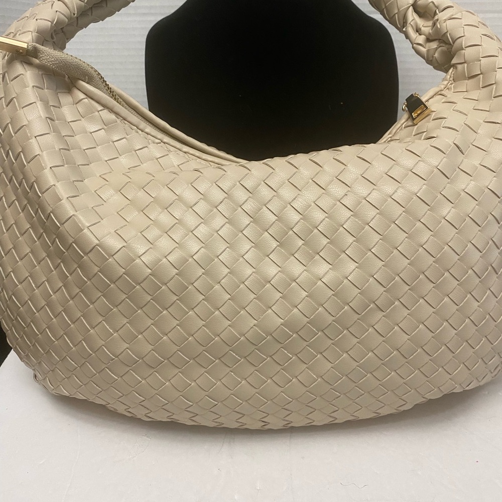 Melie Bianco Vegan Leather Brigitte Cream Woven Hobo Bag - Picture 2 of 8